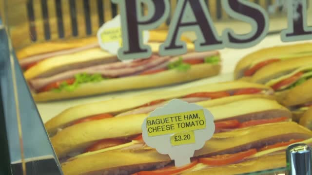 Efectele negative ale Brexit-ului. Englezii vor plăti mai mult pentru un sandviș