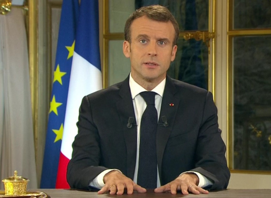 Macron a decretat ”stare de urgență economică și socială”, după protestele Vestelor Galbene
