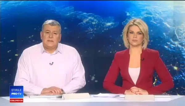 Trei răniți în Arad după impactul violent frontal dintre două mașini