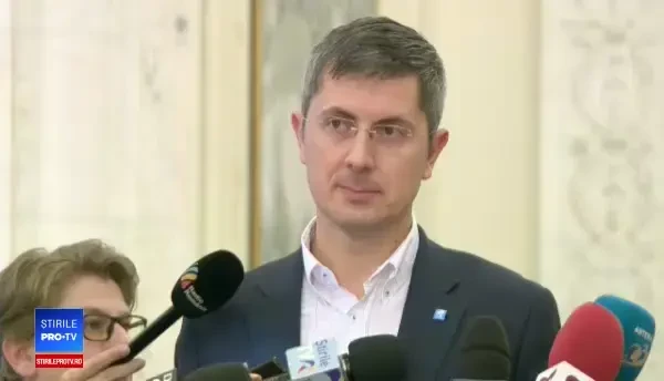 Președintele USR: "Mâine sau poimâine probabil vom depune moţiunea de cenzură”