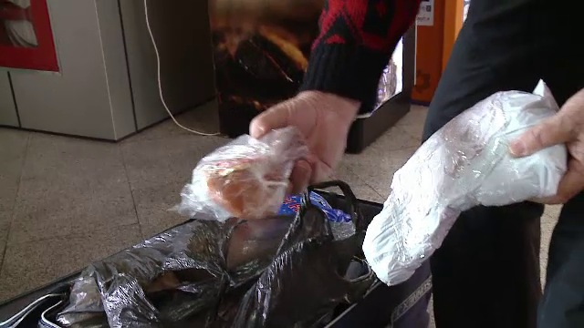 Pachete in strainatate