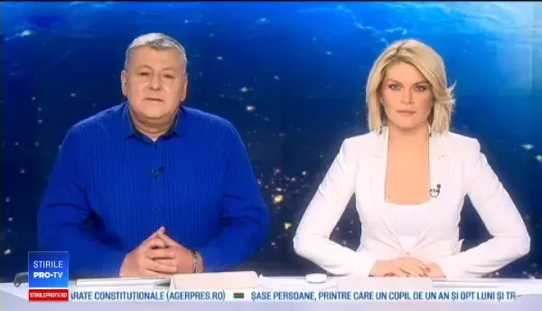 O maşină a lovit un urs pe Drumul Judeţean 106, în județul Sibiu. VIDEO