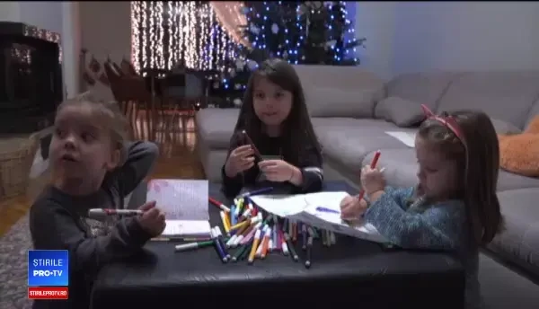 Momentul magic din an în care toţi copiii îi scriu lui Moş Crăciun. Scrisoarea unor fraţi sărmani din Piteşti