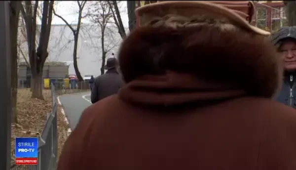 Protest la școala unde a fost înscris copilul care și-a ucis bunica. Reacția mamei