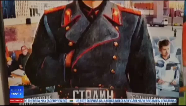 Stalin recâștigă popularitate în rândul rușilor. Un calendar cu el, vândut în timp record