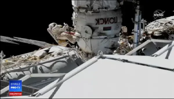”Un cosmonaut rus a scos un cuțit și înjunghiat naveta”. Scene uluitoare, filmate în spațiu. VIDEO