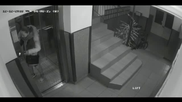 Ultima versiune a metodei ”accidentul”. O bătrână a rămas fără 11.000 de euro