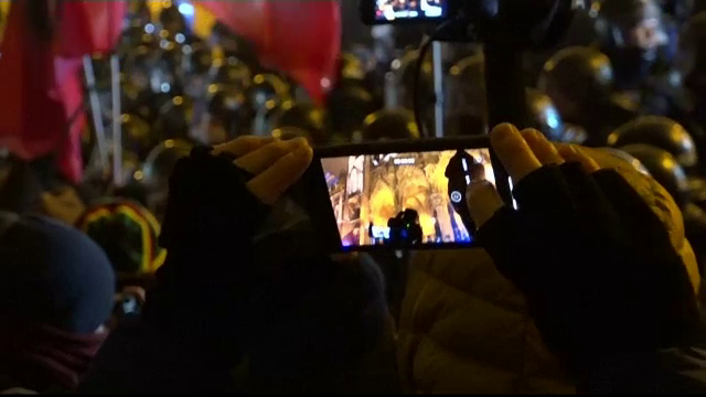 Mii de unguri au protestat în Budapesta: ”Ajunge cu minciunile lui Orban!”