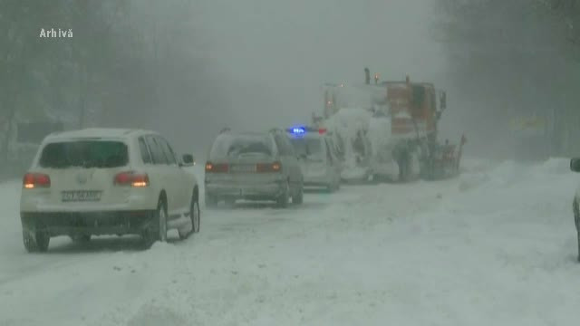 INFOTRAFIC. Starea drumurilor, 15 decembrie. Ce şosele sunt închise
