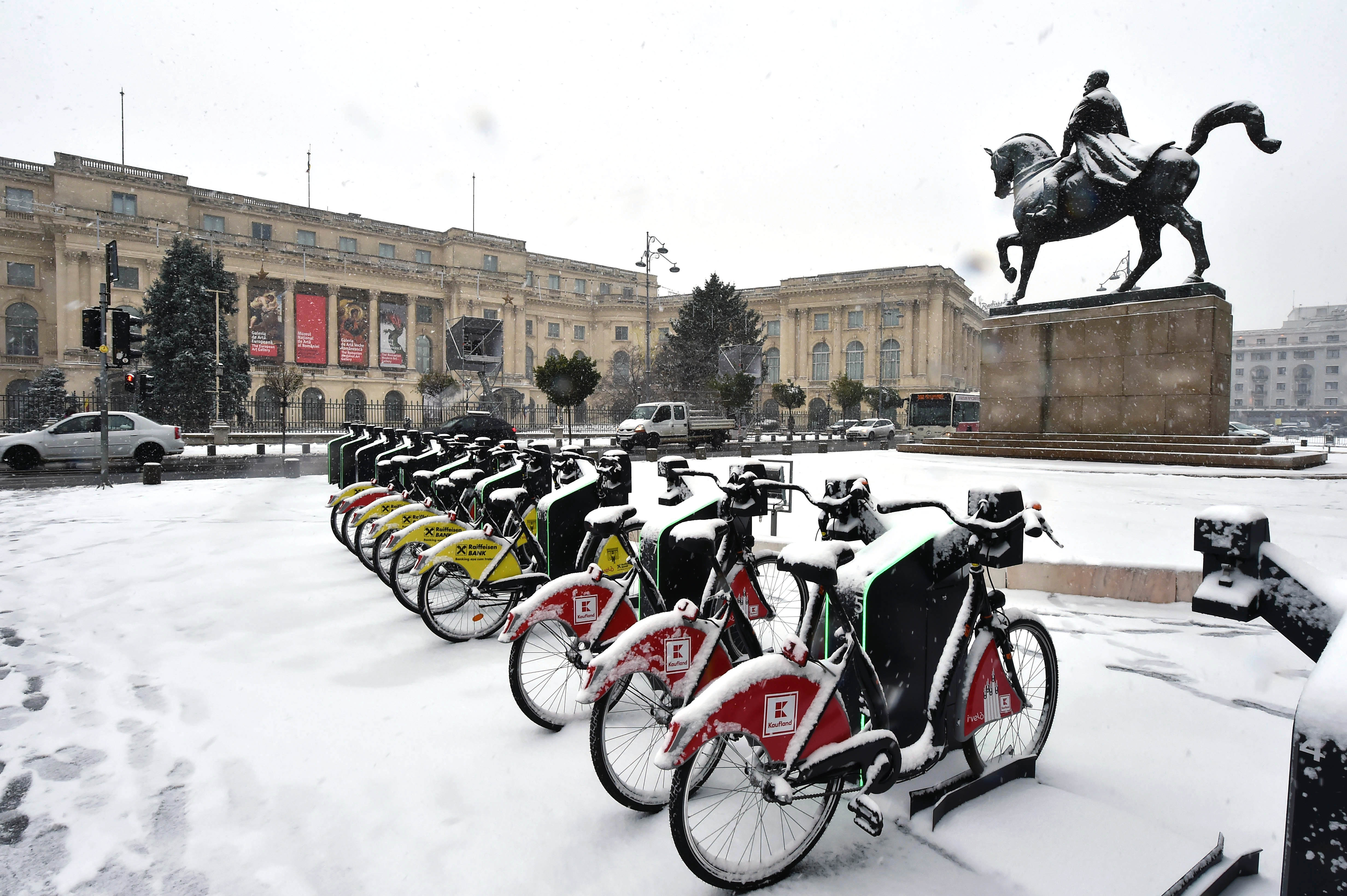 Vremea 16 decembrie 2018. Zonele unde vântul va viscoli cu 70 km/h