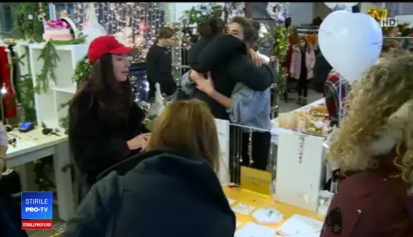 Târguri de design contemporan, în Capitală. Ce și-a cumpărat Simona Halep