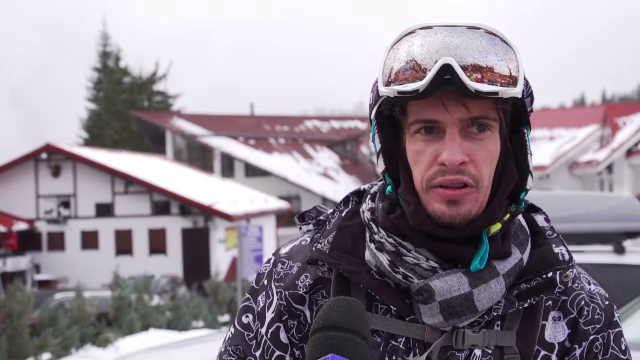 Turiștii veniți în Poiana Brașov, dezamăgiți de vreme: „Au plecat, au cedat psihic”