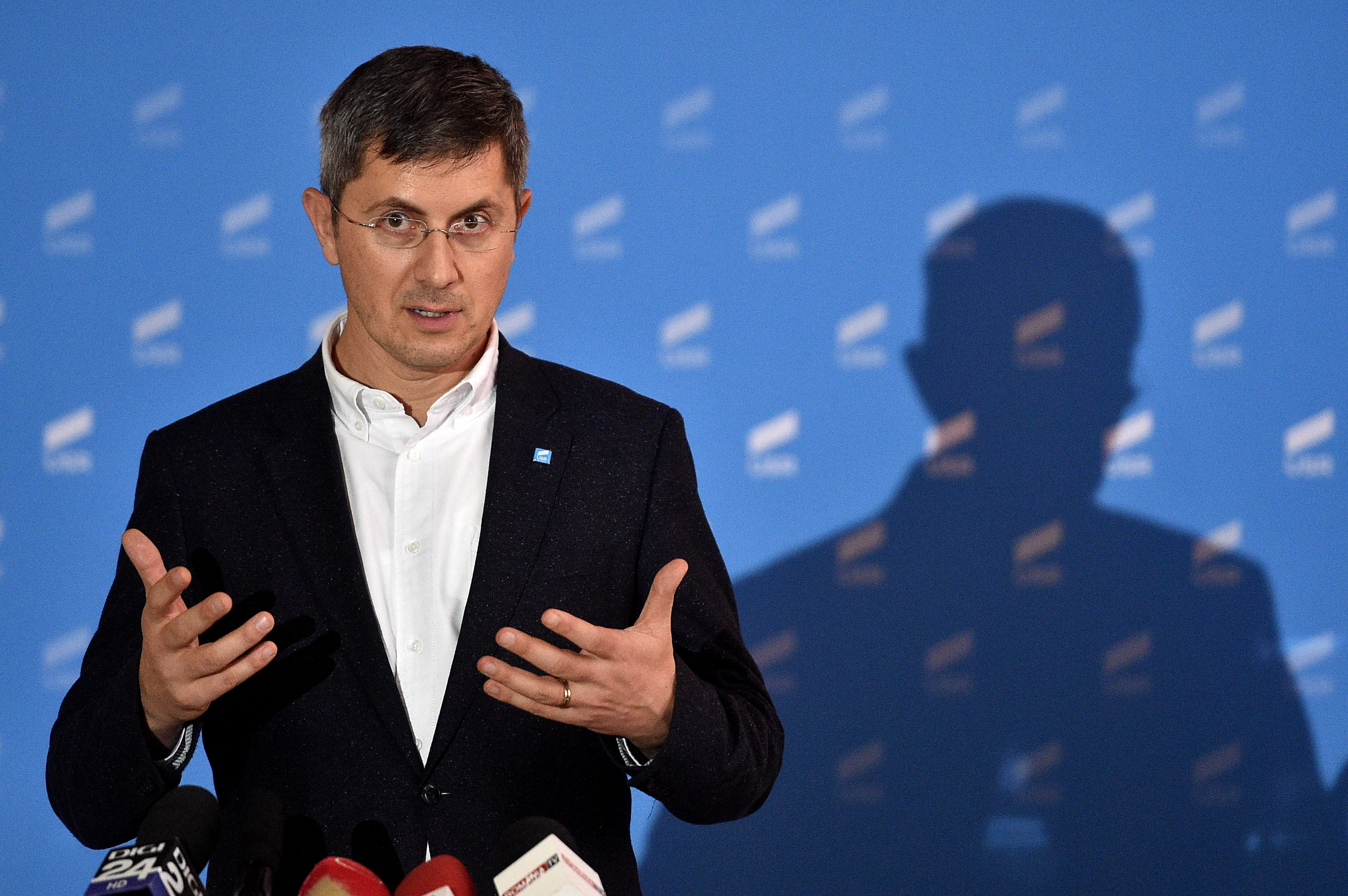 Ce le-a scris președintele USR lui Juncker, Timmermans și Tajani despre legile justiției