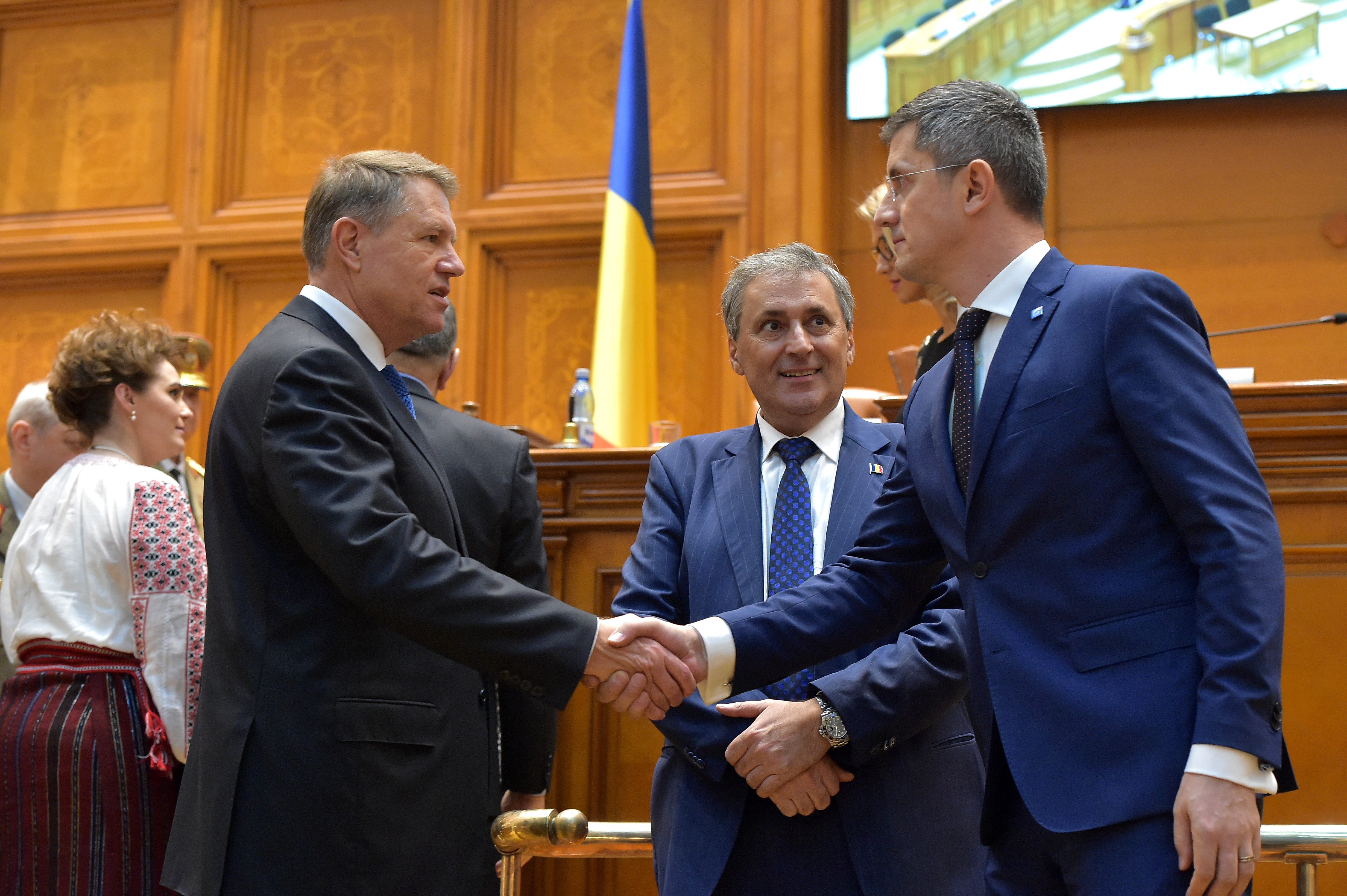 Ce ar putea să facă Iohannis pentru a bloca acțiunile PSD. Barna: ”Este obligatoriu”