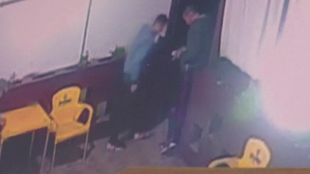 Pedeapsa primită de tânărul care a omorât un bătrân din Bistrița, după care i-a ars cadavrul