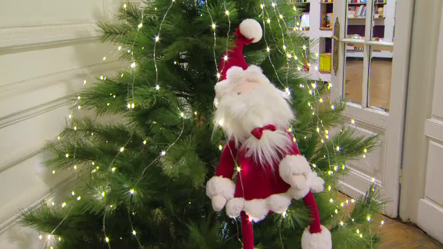 Jocul de-a Moș Crăciun Secret i-a cucerit pe români. Bucuria pe care o puteţi aduce unui coleg