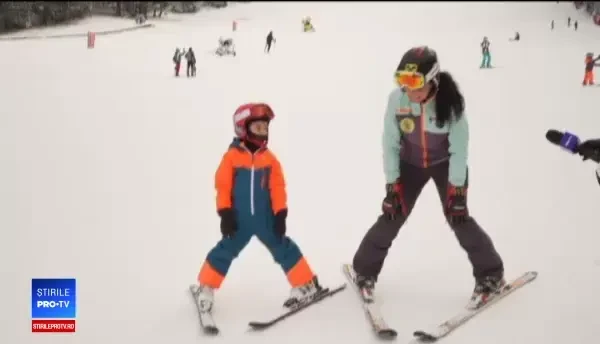 Atenție la alegerea instructorului de schi, pe pârtii. Șarlatanii păcălesc turiștii