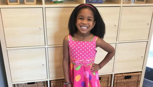 Un băiat de 12 ani și-a împușcat mortal sora de 6 ani. Unde se aflau părinții