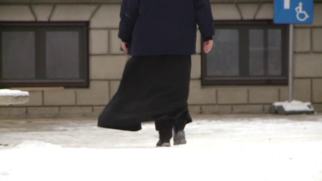 Un preot din Iași, acuzat de soție că a înșelat-o cu o amantă. Versiunea lui