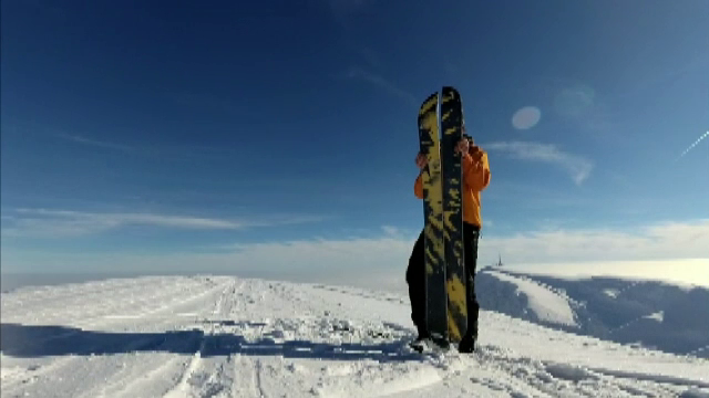 Snow-skating, splitboard sau ski-trike, noile atracţii ale pasionaţilor de sport din România