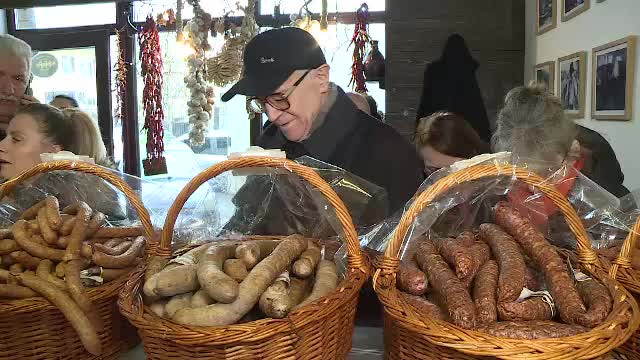 Băcăniile cu produse tradiţionale, preferate de români pentru masa de Crăciun