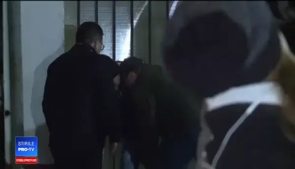 Elena Udrea ar putea scăpa chiar azi de pedeapsă. Decizia va fi luată după ora 15:00