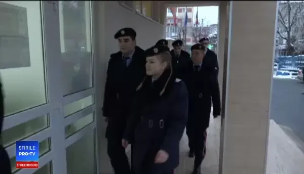 Elevii militari din Alba Iulia au donat sânge pentru a salva vieți: "E o faptă bună"