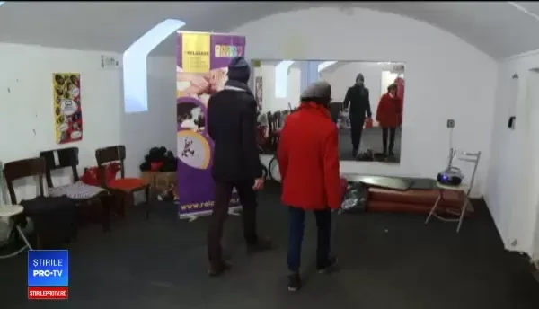 Trăia pe străzi de 5 ani, dar un campion i-a schimbat viața. Cine este salvatorul ei