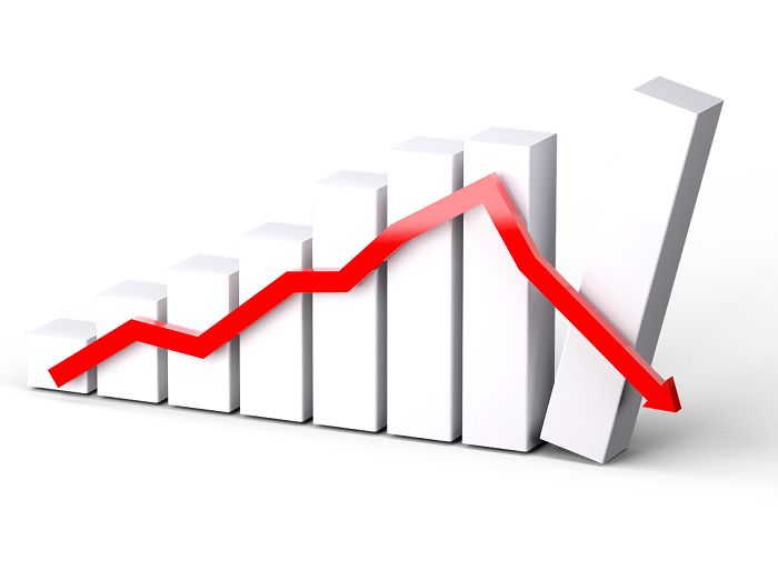 Un fost premier al României avertizează că ”suntem într-o criză mai gravă decât cea din 2009”