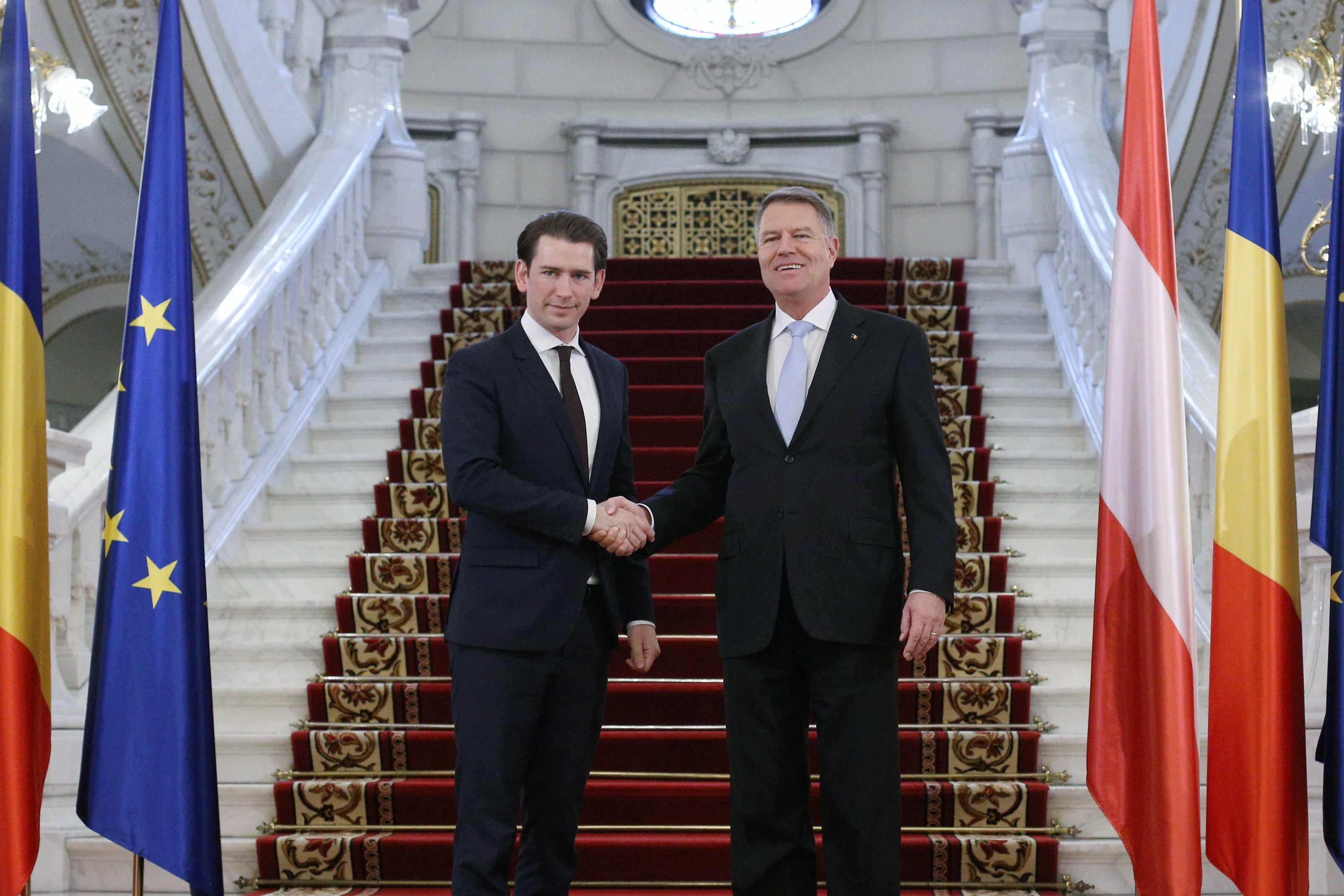 Klaus Iohannis l-a primit la Cotroceni pe cancelarul austriac Sebastian Kurz