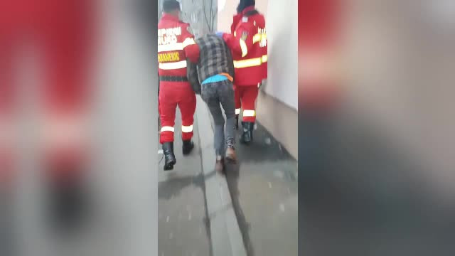 Imagini șocante cu tineri afectați de drogul ”zombie”. Ce trebuie să faceți dacă-i vedeți