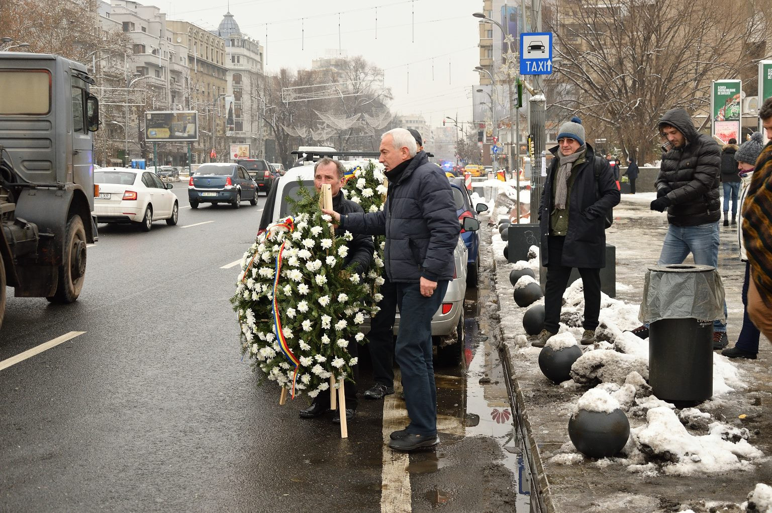 Scandal între revoluționarii din Timișoara și polițiștii din Piața Universității