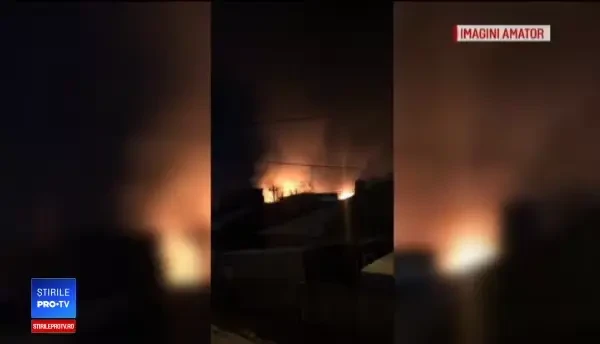 Patru familii au rămas fără locuință în prag de sărbători. Casele, mistuite de flăcări