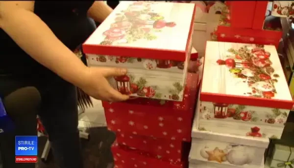 Funda, la fel de importantă ca darul. Ambalarea cadourilor poate costa chiar și 100 de lei