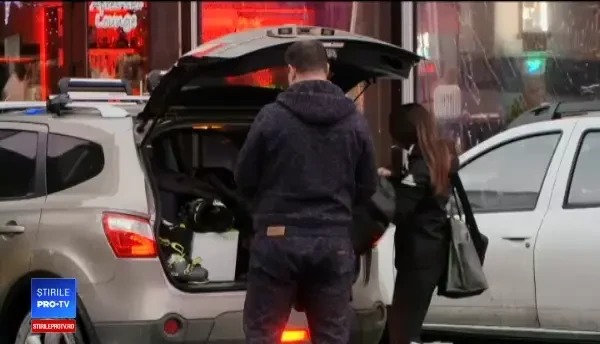 Turiștii au aglomerat pârtiile de la munte. Bugetul unei familii pentru sărbători