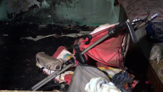 Şi-a lăsat cei 3 copii în casă iar când s-a întors erau morţi. Greşeala unei mame