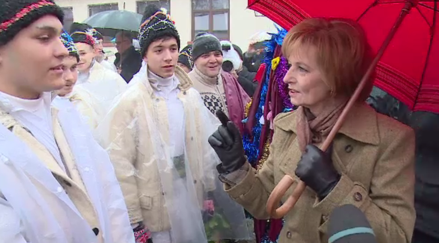 Principesa Margareta, colindată de dubașii de la Săvârșin. ”Erau preferații Regelui”