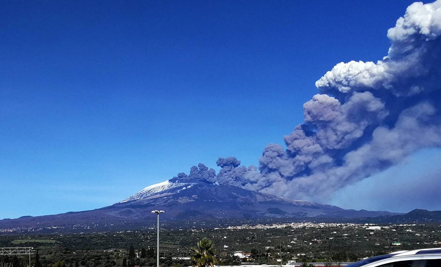 vulcanul Etna