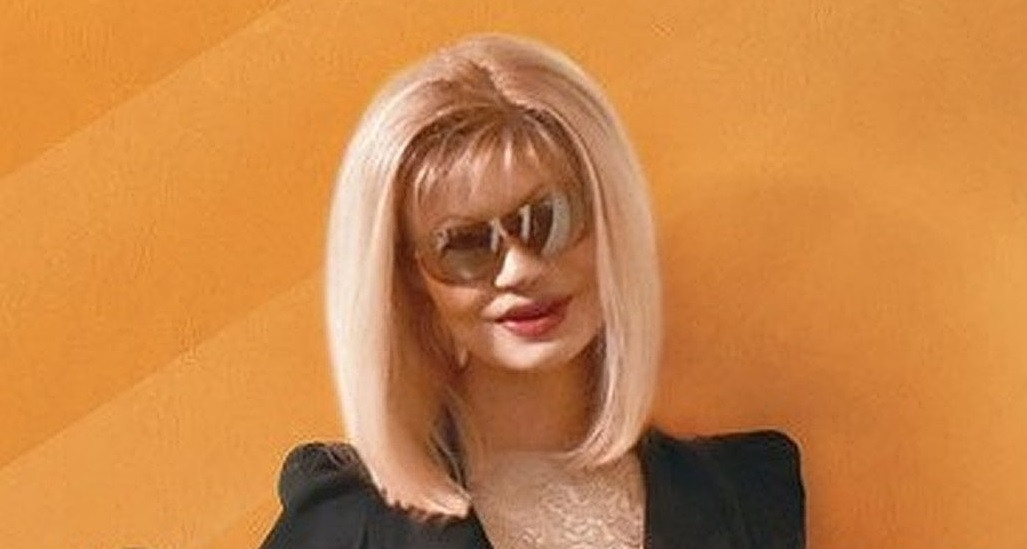 Tânără fotomodel, desfigurată cu acid de un interlop. Ce i s-a întâmplat la spital