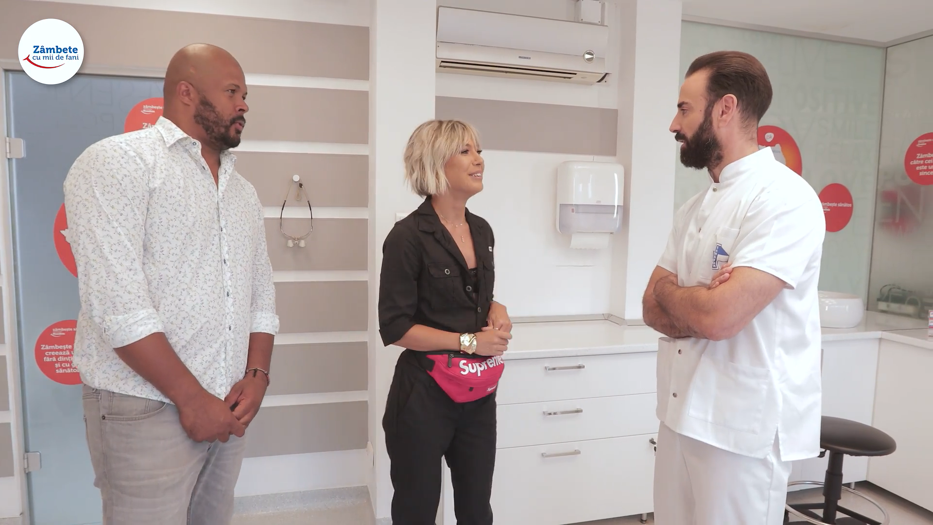 (P) Sore povestește în exclusivitate despre perioada purtării aparatului dentar: ”Mă întorc pe scaunul copilăriei mele”