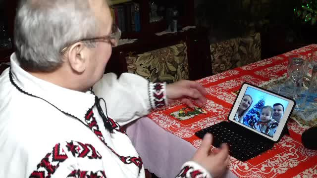 Cum arată sărbătorile familiilor despărțite de mii de kilometri: "Depresie"