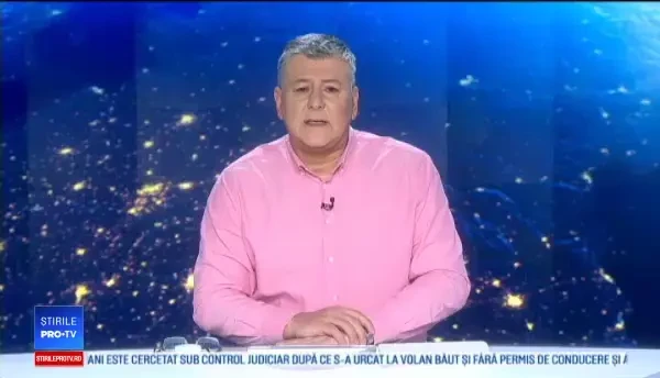 Impact violent într-o intersecție din București. Trei mașini au fost avariate