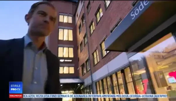 Oamenii care au ales să-și transfere datele de pe carduri într-un cip implantat pe mână