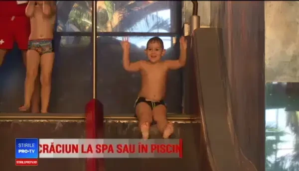 Sărbătorile de iarnă, petrecute la piscină. Cât costă o zi într-un centru spa