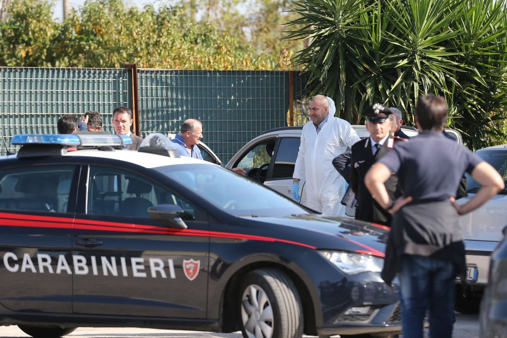 Prostituate românce exploatate în Italia de un preot. Cum funcționa rețeaua ”Madame”