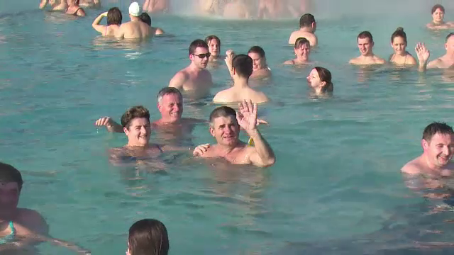 Românii care preferă sărbătorile în țară. Locul pentru care au făcut rezervare din 2017