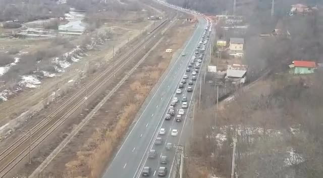 Trafic rutier aglomerat pe Valea Prahovei, pe sensul de urcare spre munte