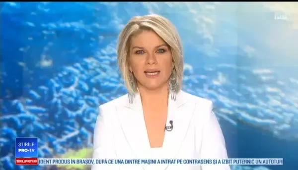 Cum arată cartea de poezii care poate fi citită doar cu lupa