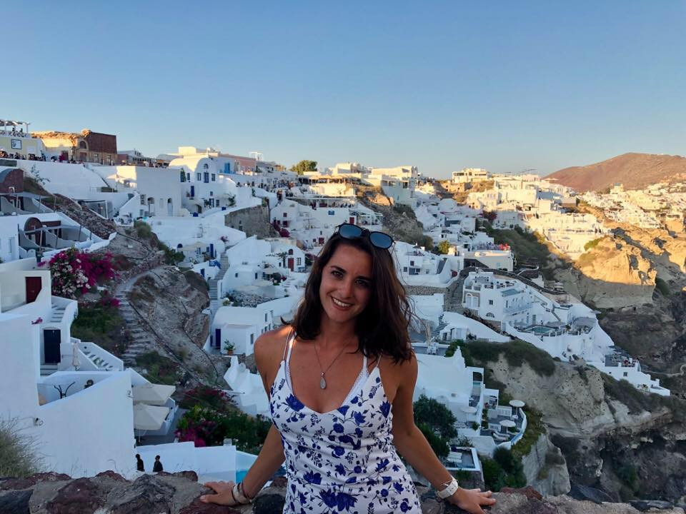 Coșmarul prin care a trecut o studentă. Bătută și violată în stația de autobuz