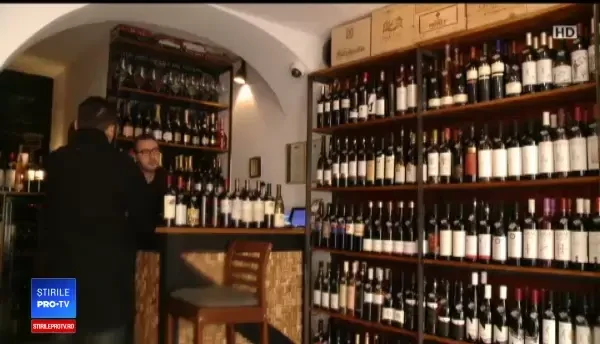 Cum trebuie băut vinul ca să nu dea dureri de cap. Sfaturi pentru Revelion